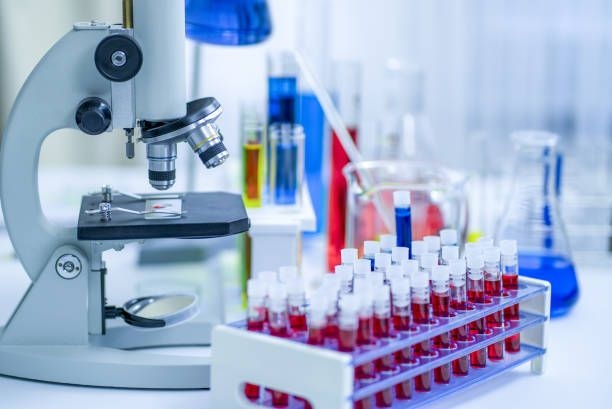 HiDef-B8 stem cell growth medium vial for PSC and iPSC culture